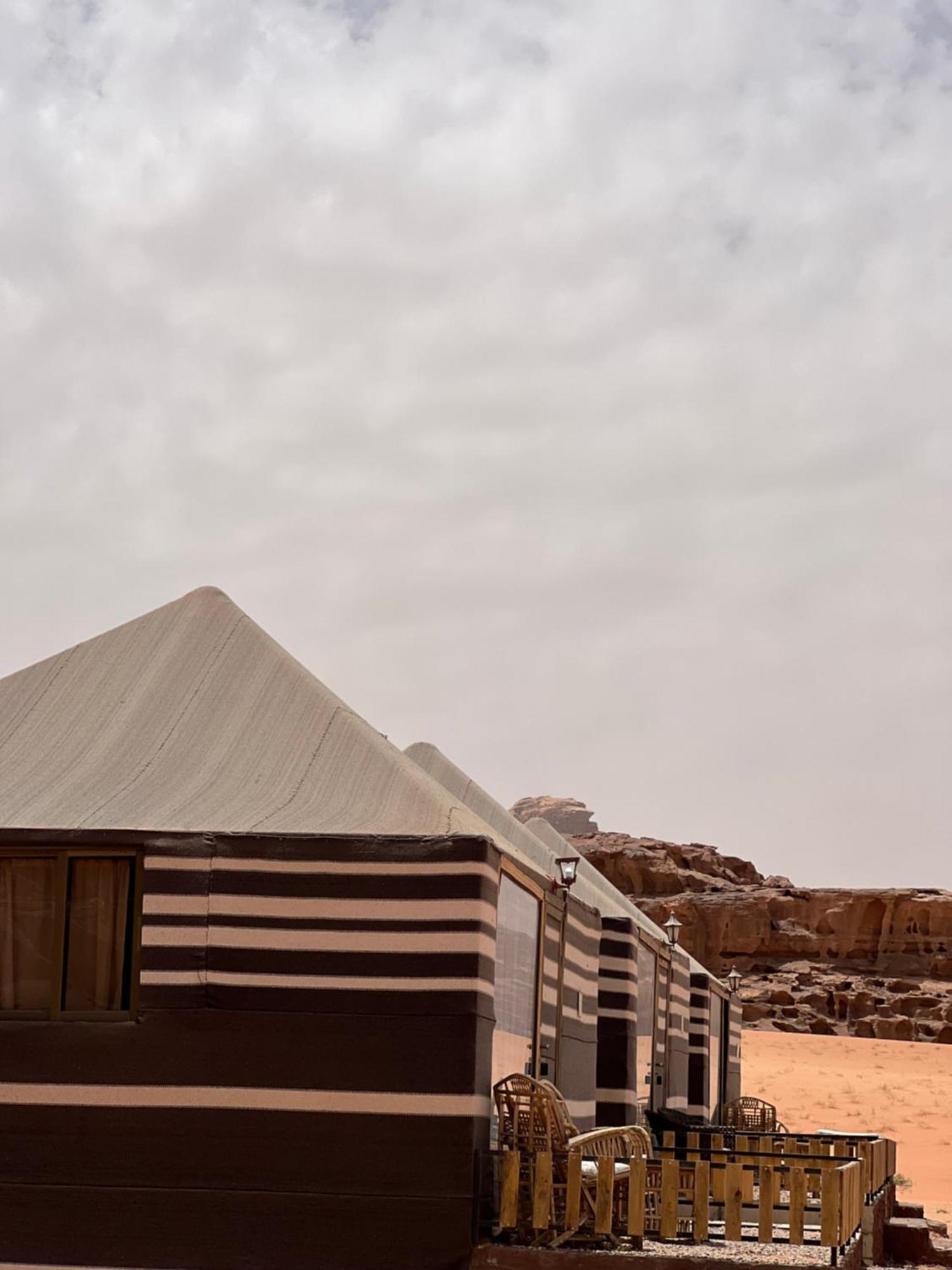 Bedouin Life Camp Hotell Wadi Rum Exteriör bild