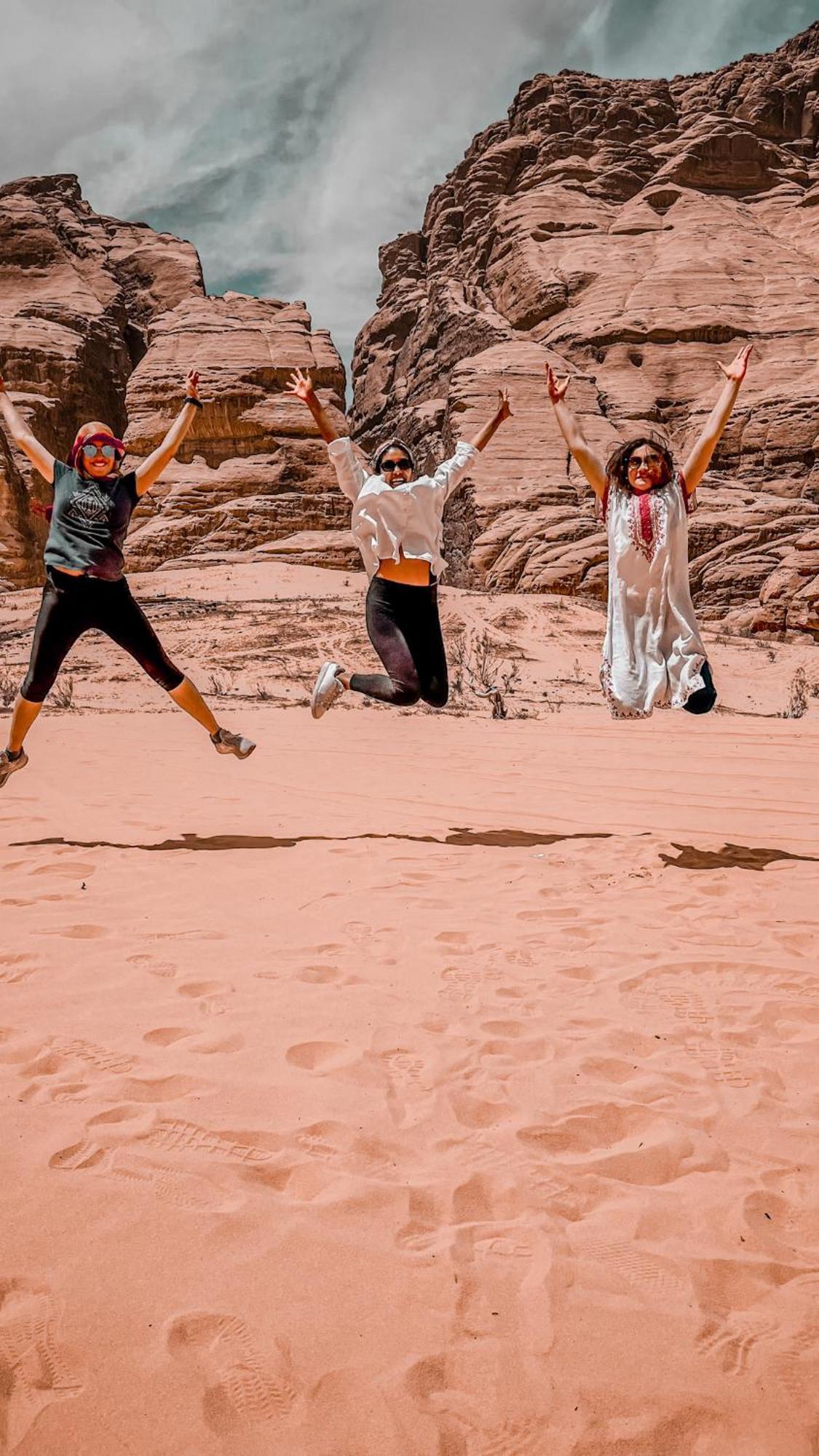 Bedouin Life Camp Hotell Wadi Rum Exteriör bild