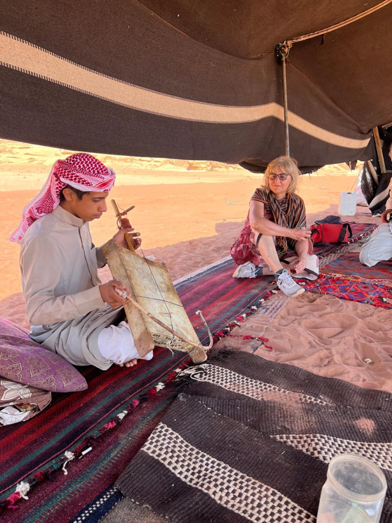 Bedouin Life Camp Hotell Wadi Rum Exteriör bild